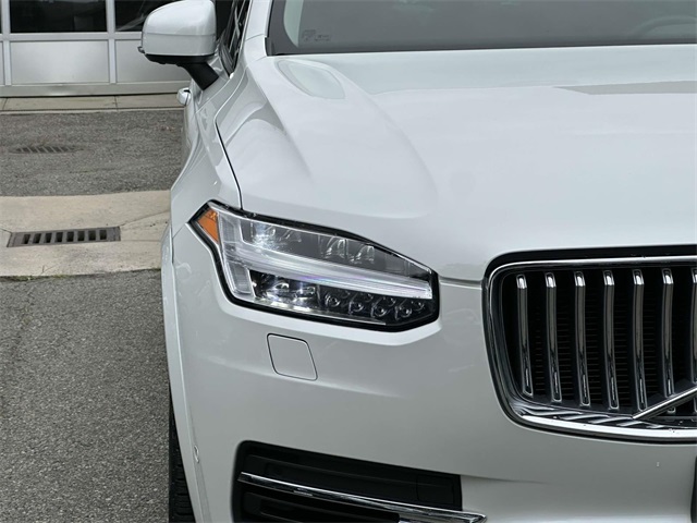 2023 Volvo XC90 Recharge T8 Plus photo 8