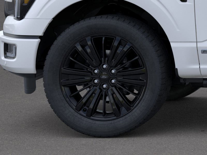 2025 Ford F-150 Platinum photo 19