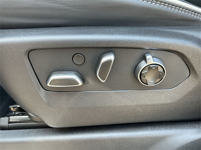 2025 Gmc Sierra 2500 HD AT4X photo 13