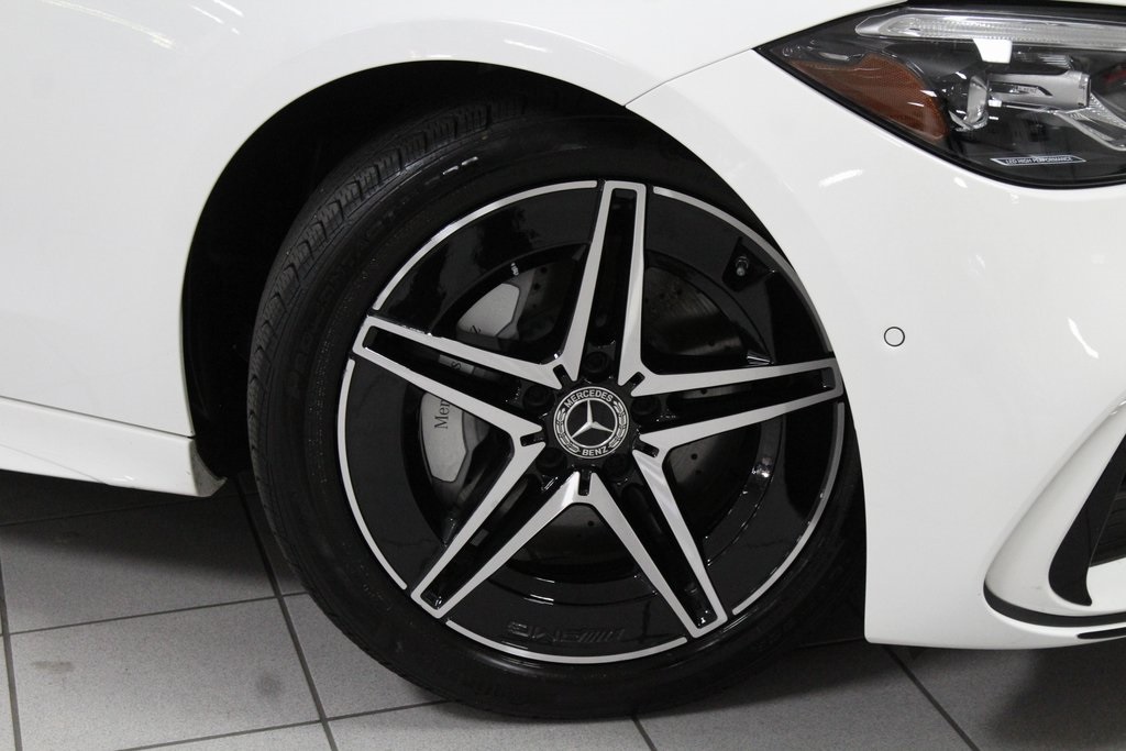 2025 Mercedes Benz C 300 4MATIC photo 3