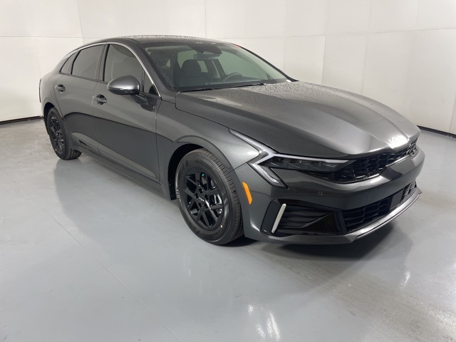 2026 Kia K5 LXS photo 2