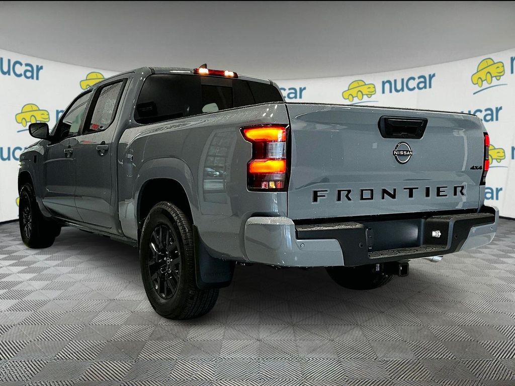 2026 Nissan Frontier SV photo 3