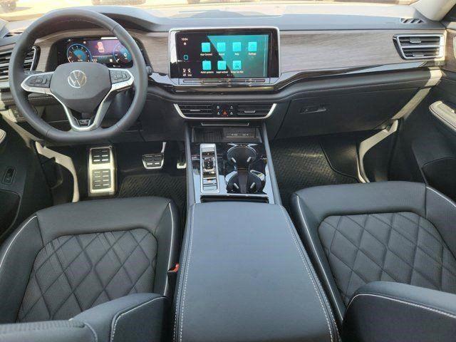 2025 Volkswagen Atlas SEL Premium R-Line photo 12