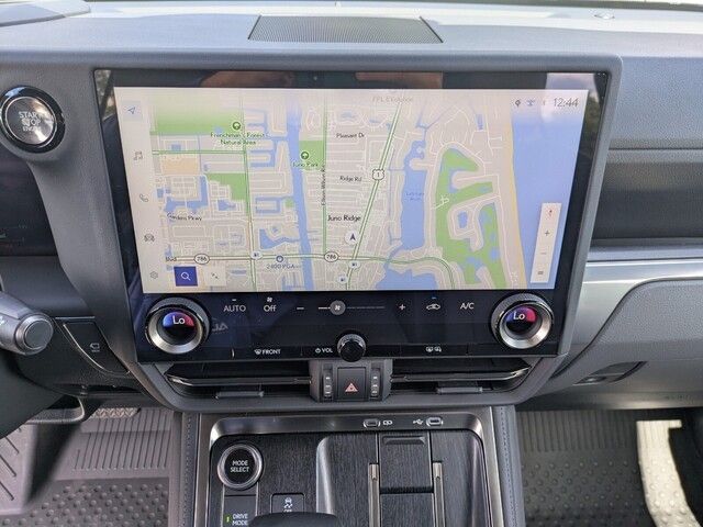 2024 Lexus GX 550 photo 21