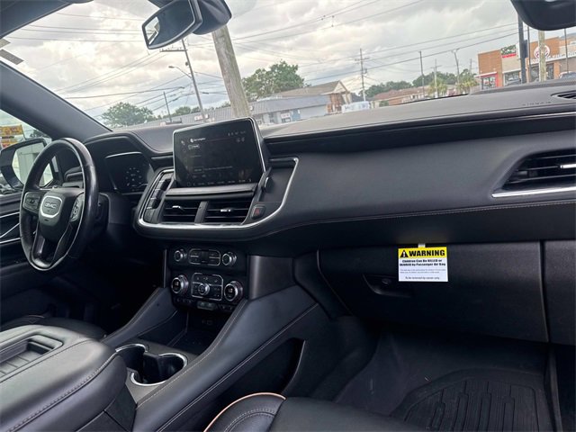 2022 Gmc Yukon XL AT4 photo 12
