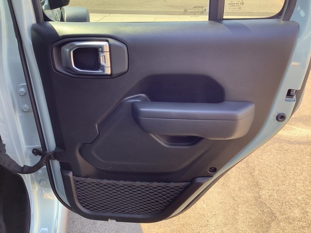 2024 Jeep Wrangler Willys 4xe photo 36