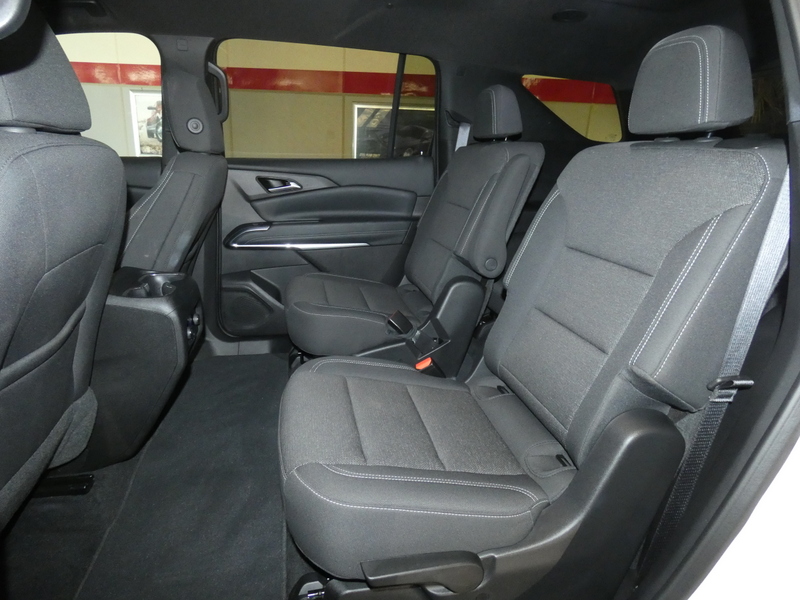 2025 Chevrolet Traverse 1LT photo 17