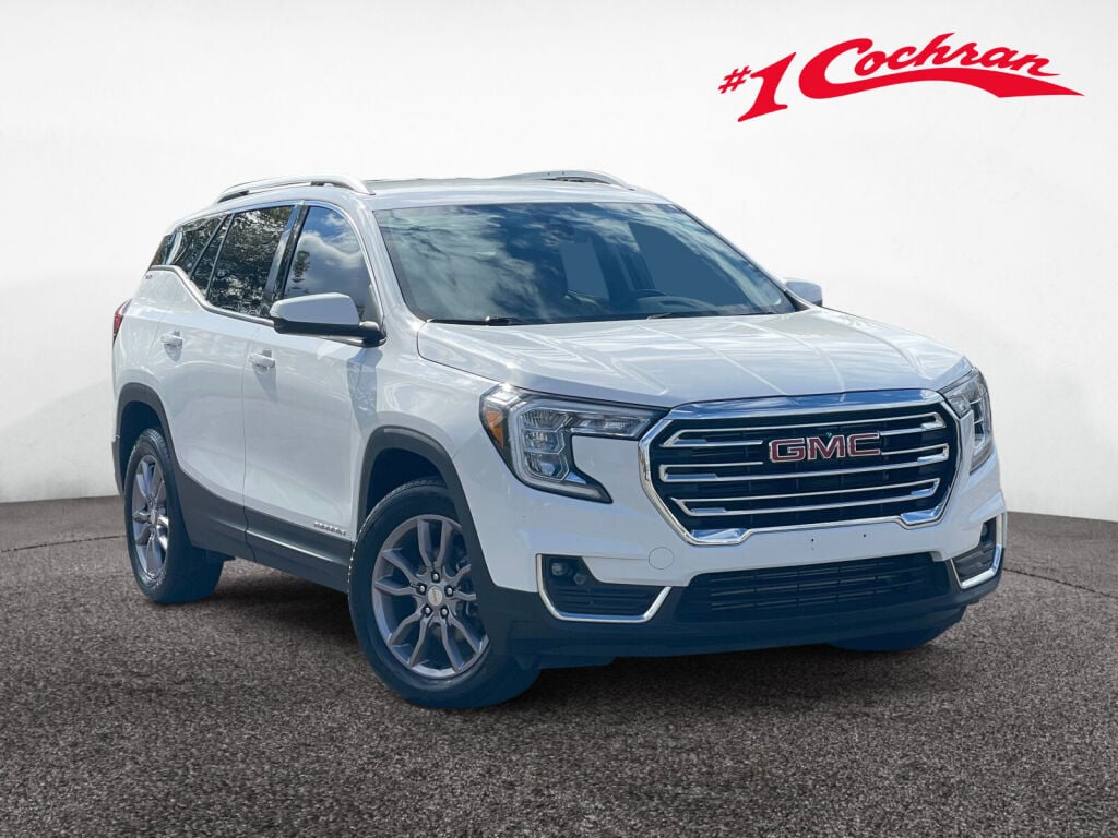 2023 GMC Terrain SLT's photo