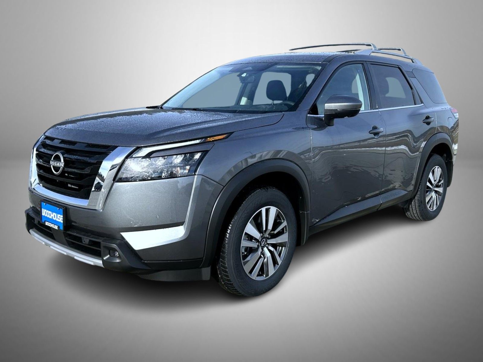 2025 Nissan Pathfinder SL's photo
