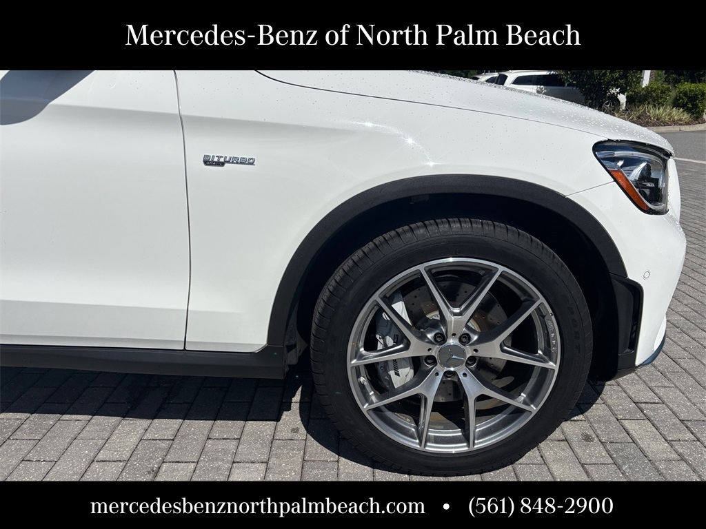 2022 Mercedes Benz GLC 43 AMG 4MATIC photo 4