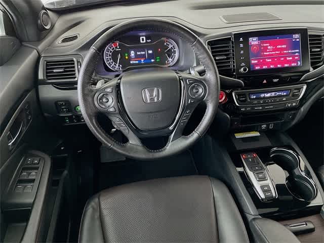 2022 Honda Ridgeline Black Edition photo 22