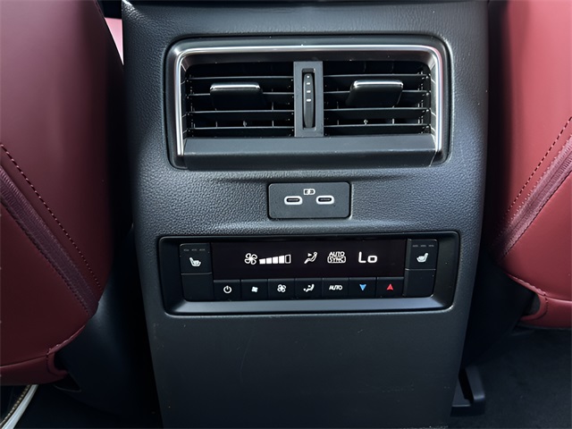 2025 Mazda CX-70 Premium Plus photo 19