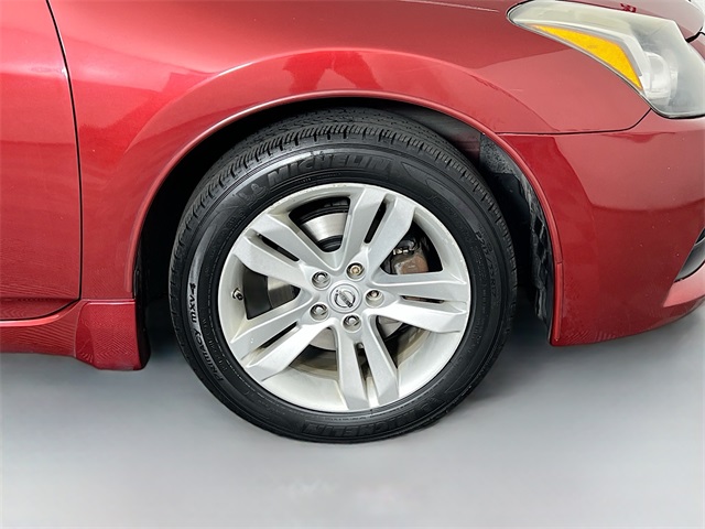 2013 Nissan Altima 2.5 S photo 29