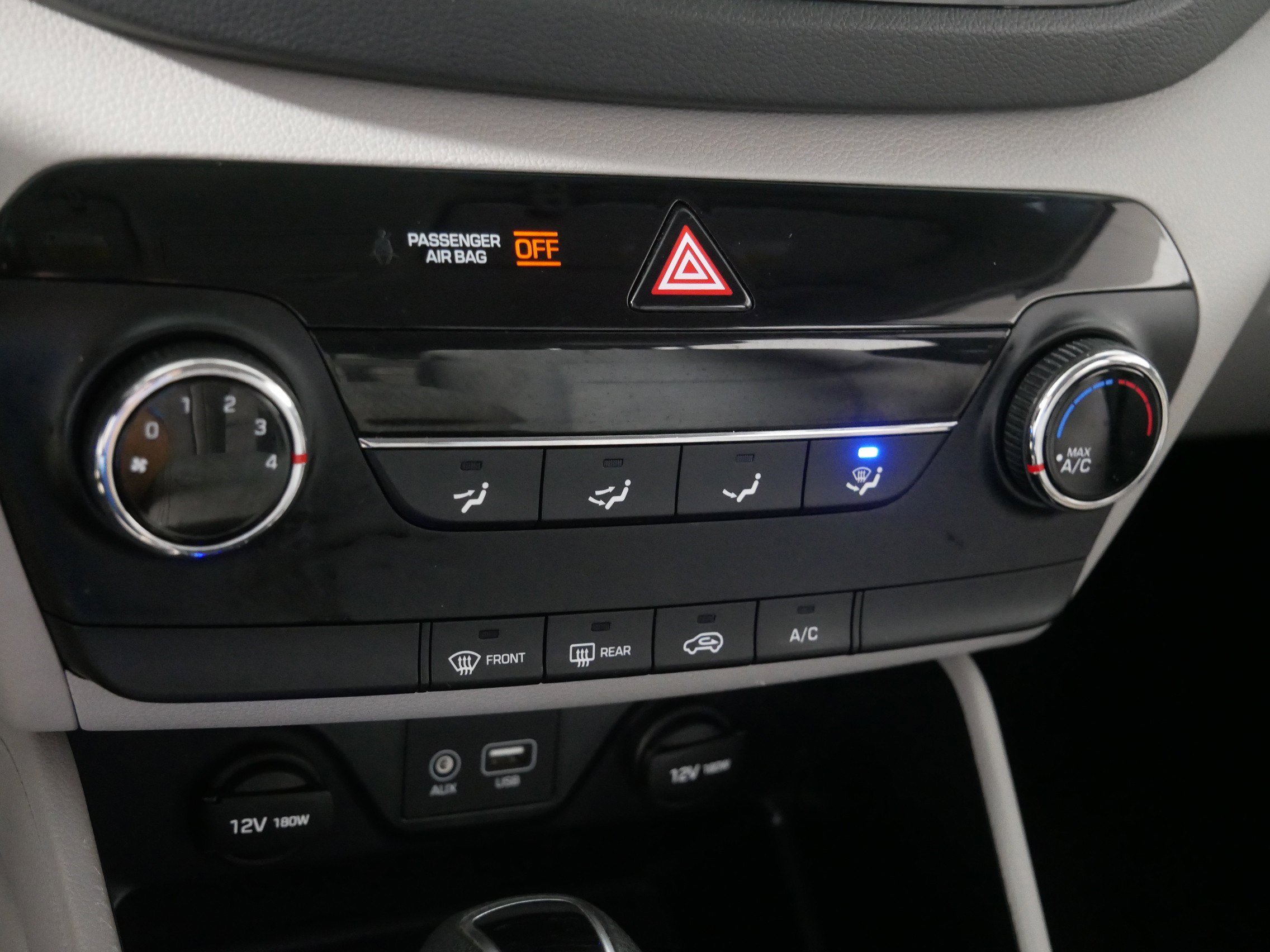 2016 Hyundai Tucson SE photo 22