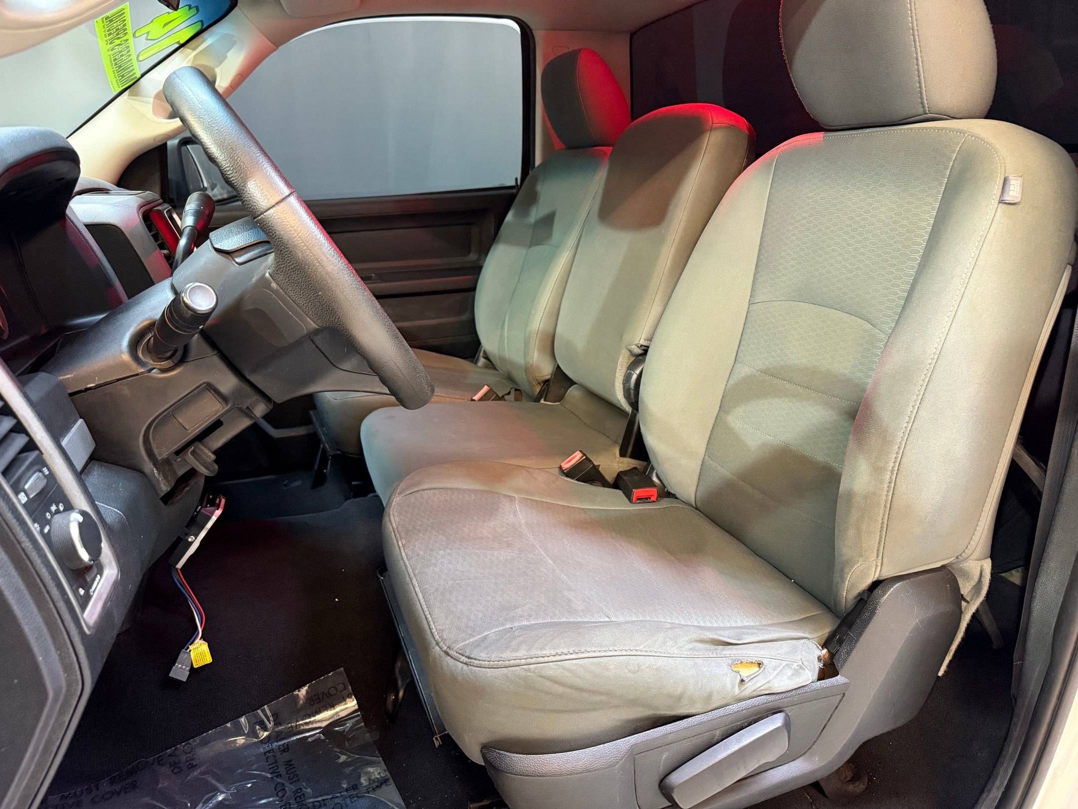 2014 Ram 1500 Tradesman photo 4