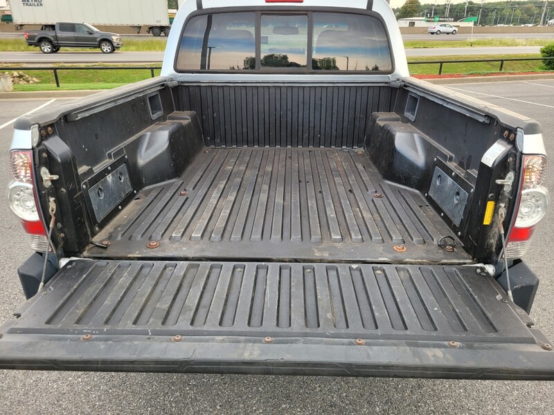 2011 Toyota Tacoma Double Cab V6 PreRunner photo 7