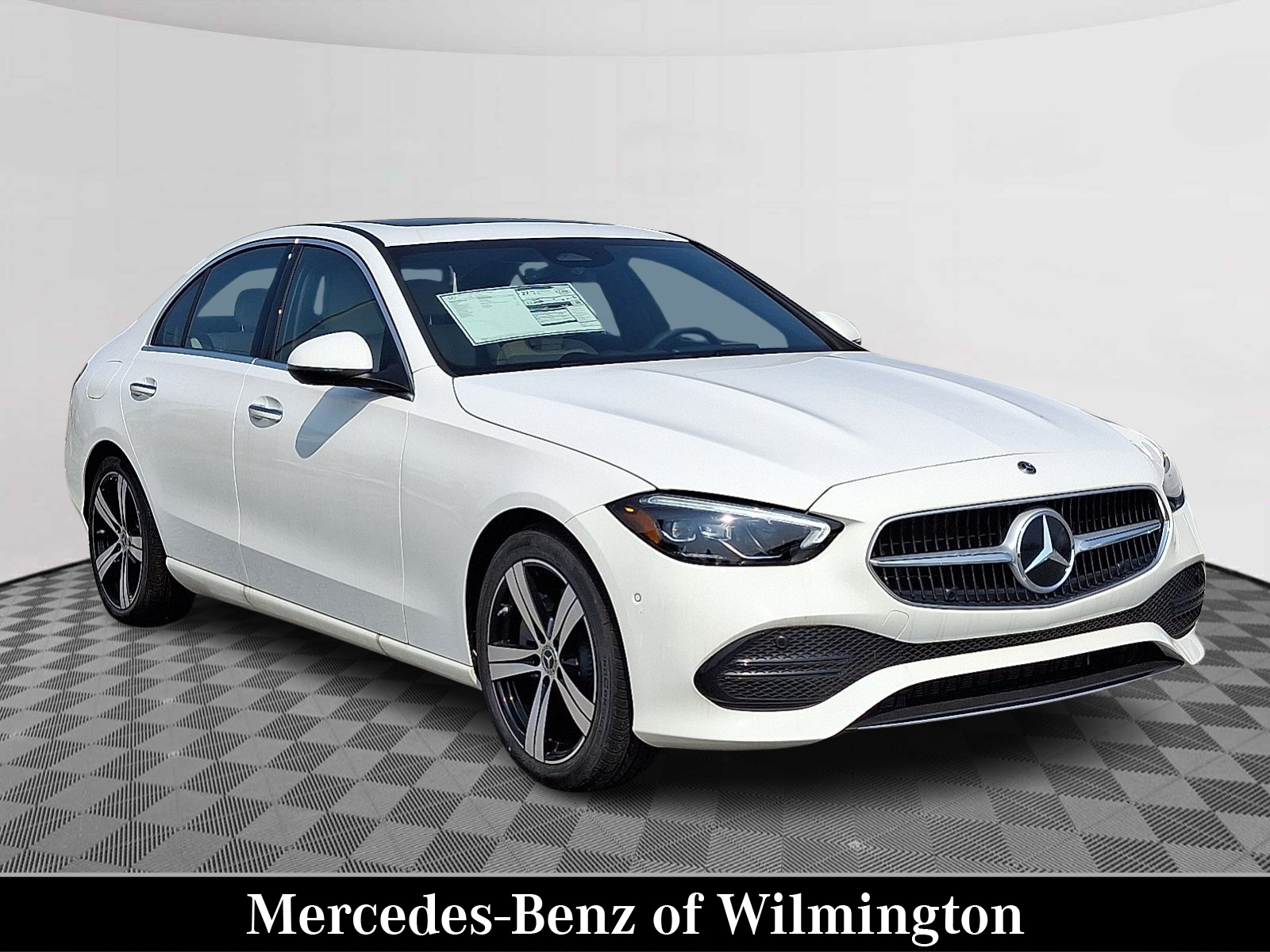 2025 Mercedes-Benz C-Class Sedan C 300's photo