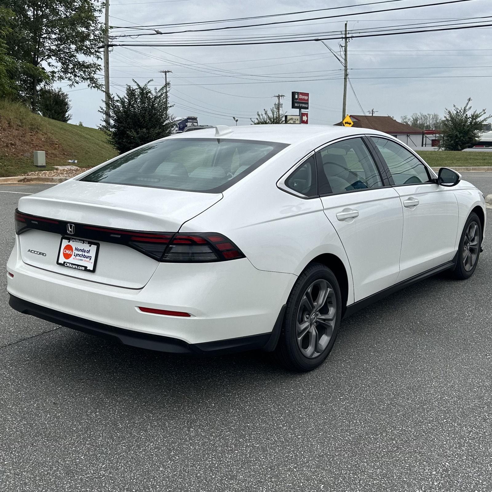2024 Honda Accord EX photo 4