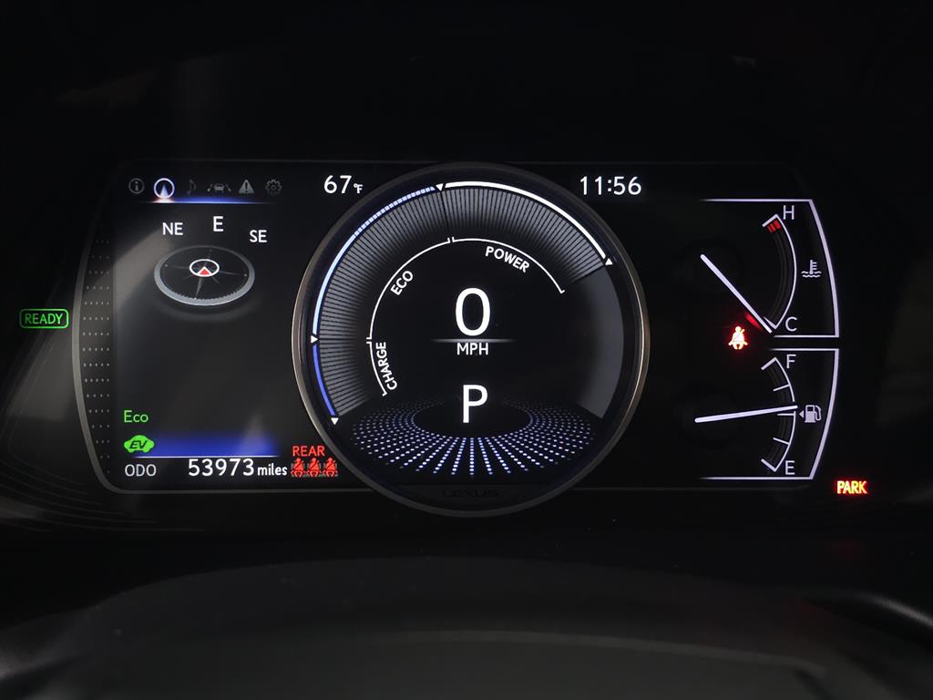 2020 Lexus ES 300h photo 18