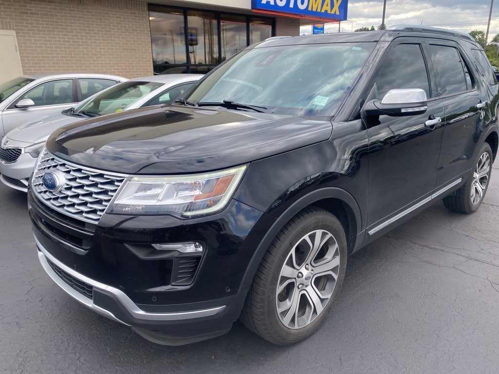 2019 Ford Explorer Platinum photo 3