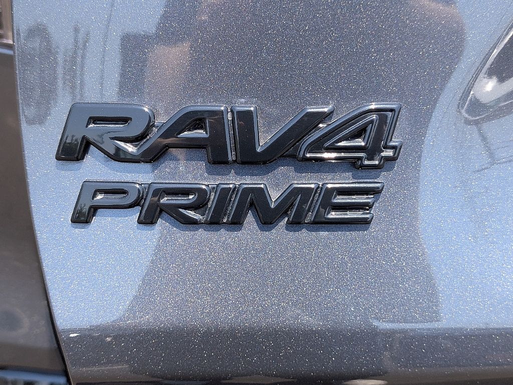 2024 Toyota RAV4 Prime SE photo 12