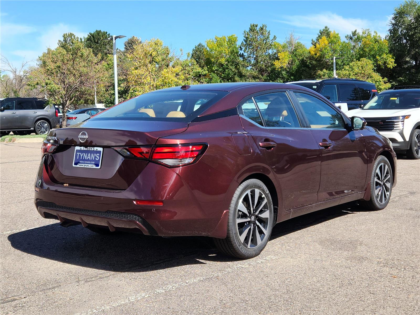 2025 Nissan Sentra SV photo 3