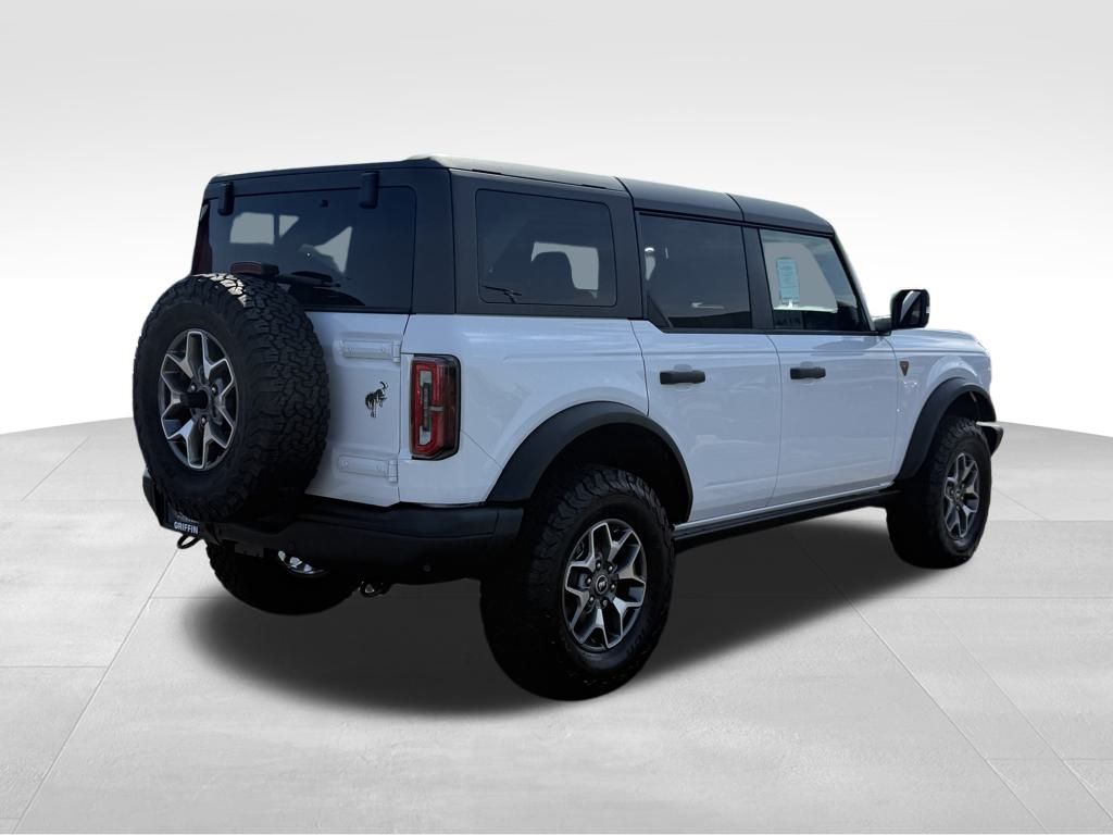 2025 Ford Bronco Badlands photo 6