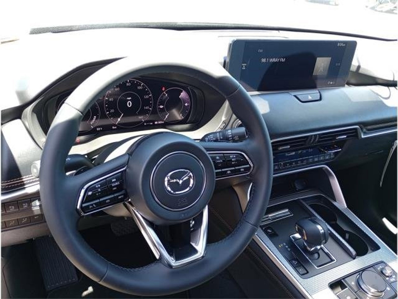 2025 Mazda CX-70 Premium Plus photo 9