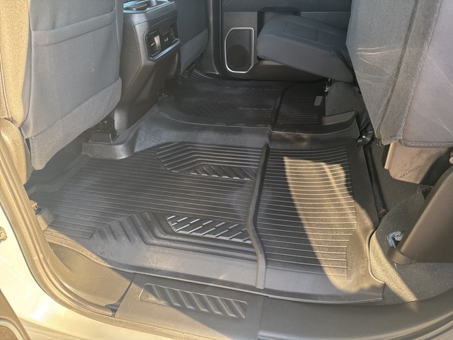 2025 Chevrolet Silverado 1500 RST photo 18