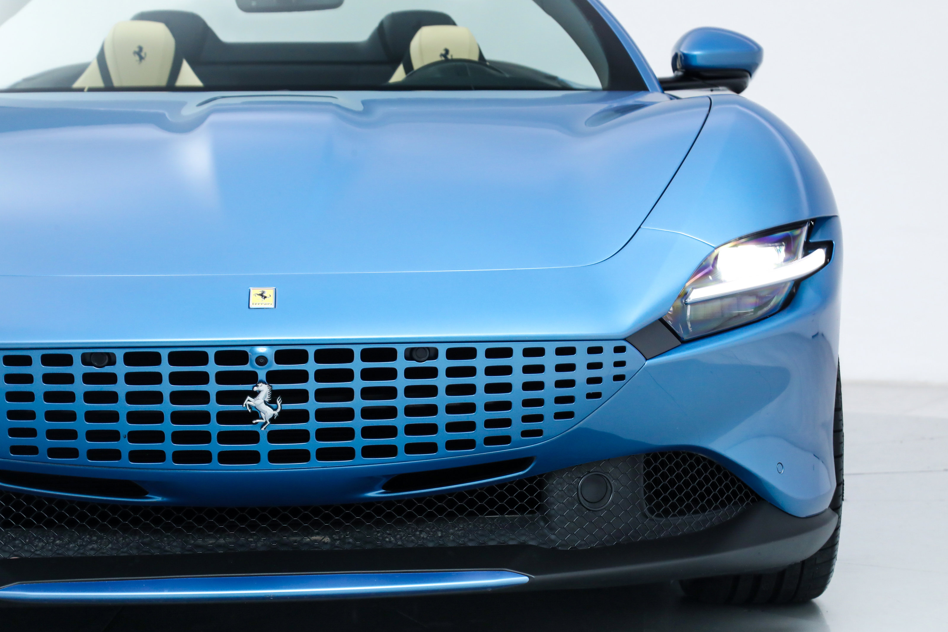 2025 Ferrari Roma Spider photo 15