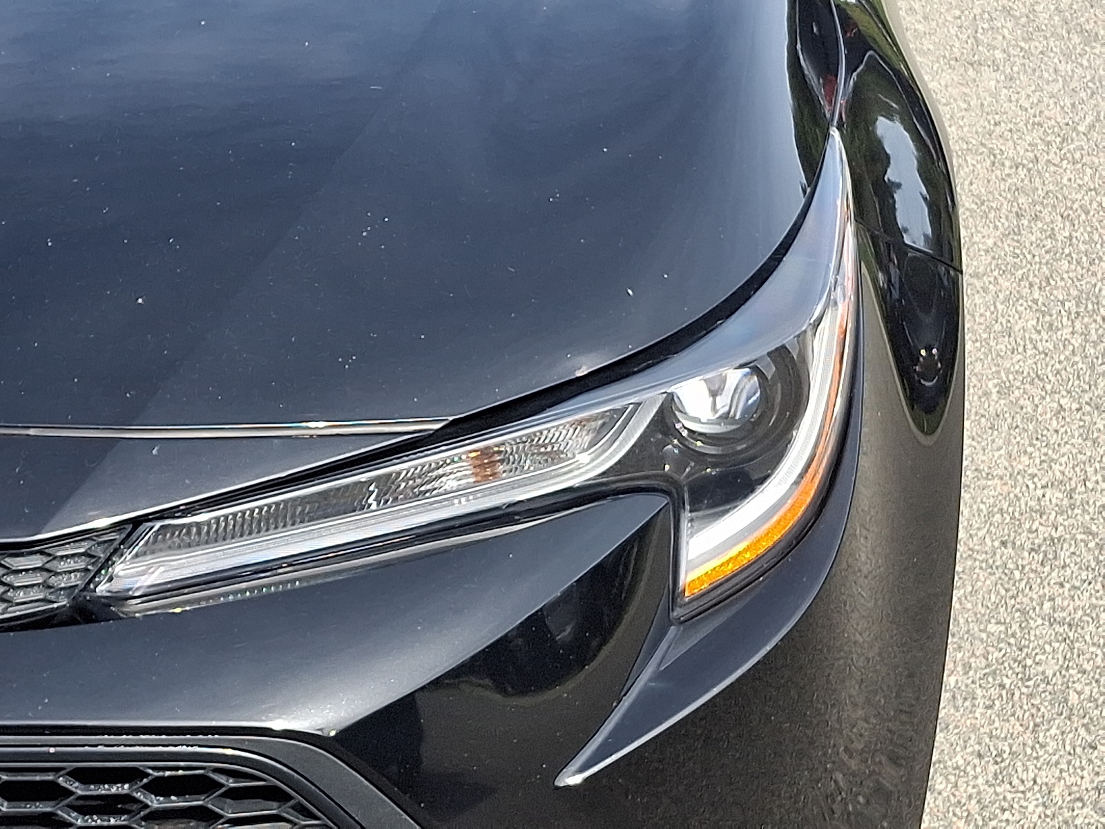 2022 Toyota Corolla LE photo 10