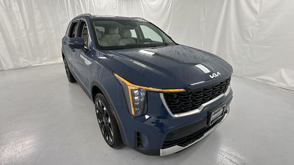 2026 Kia Sorento EX's photo