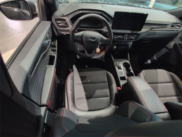 2025 Ford Escape ST-Line photo 8