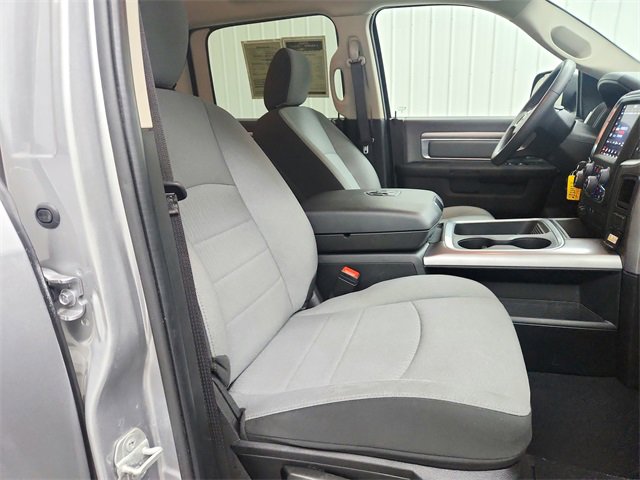 2023 Ram 1500 Classic SLT photo 17