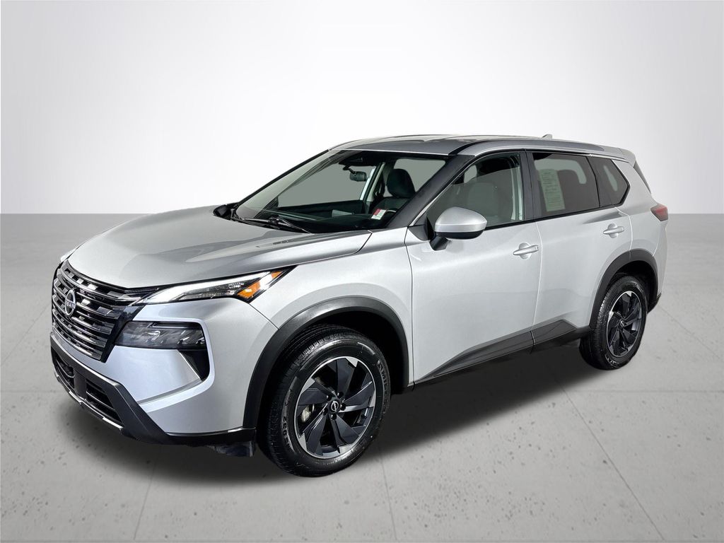 2024 Nissan Rogue SV photo 2