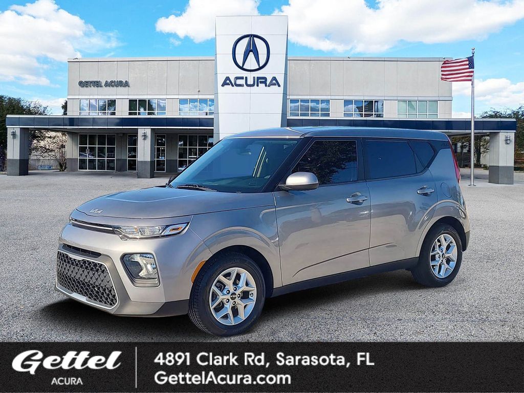 2022 Kia Soul LX