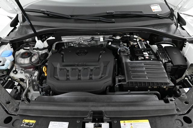 2022 Volkswagen Tiguan SE R-Line Black photo 30