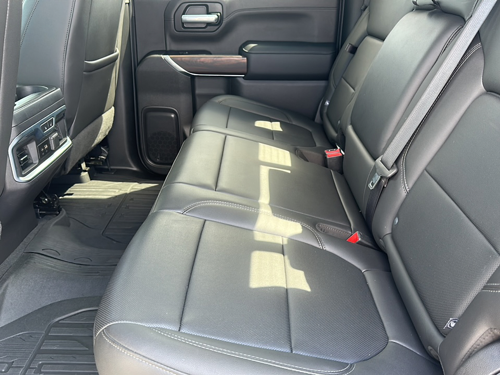 2020 Gmc Sierra 1500 SLT photo 7