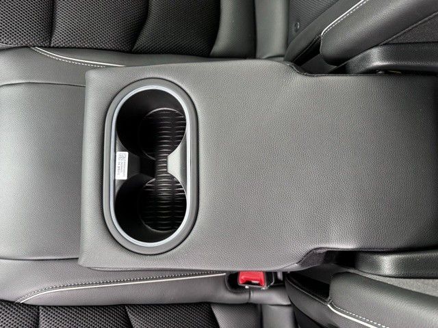 2025 Genesis GV70 2.5T Sport Prestige photo 15