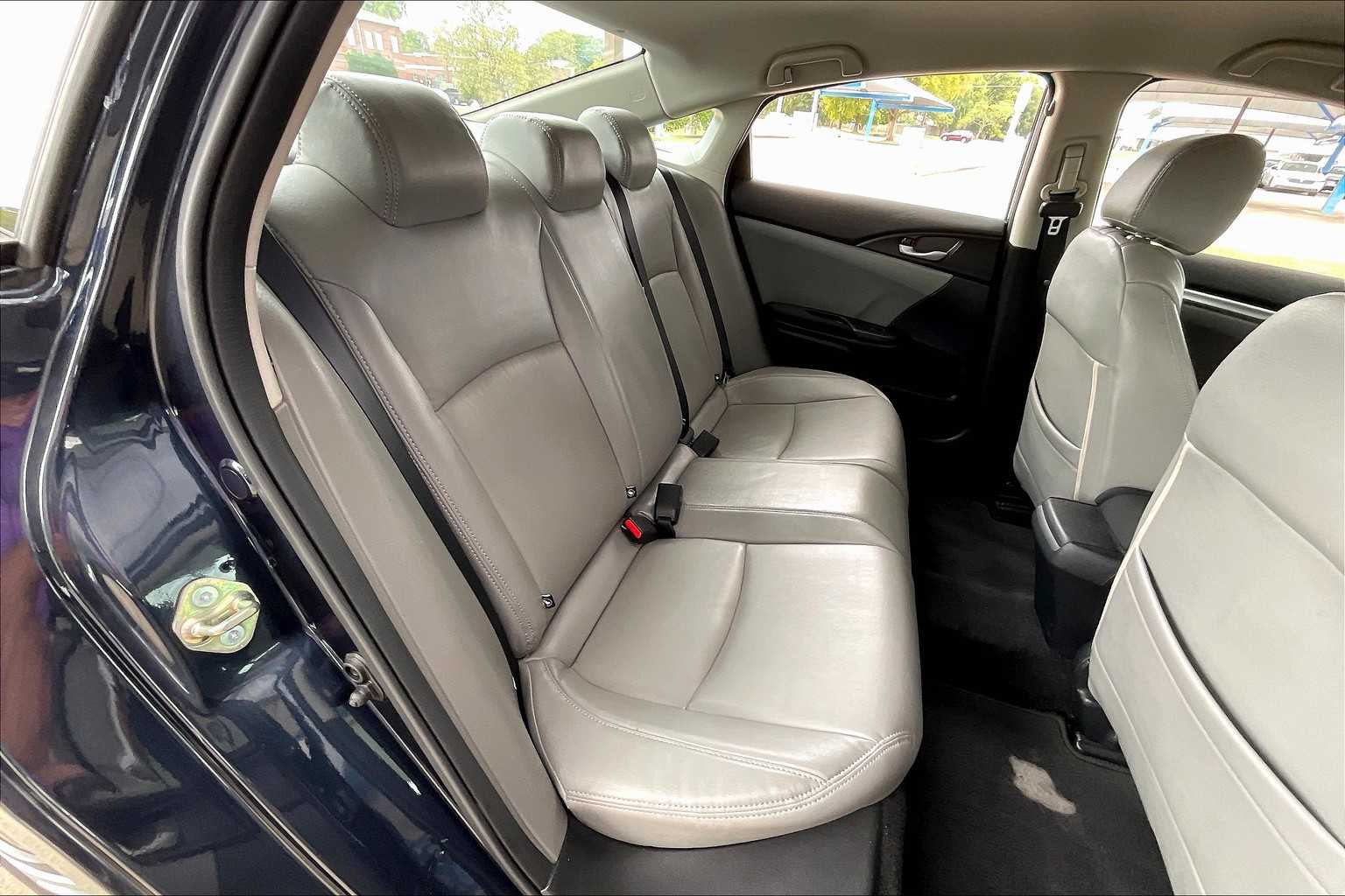 2020 Honda Civic LX photo 18