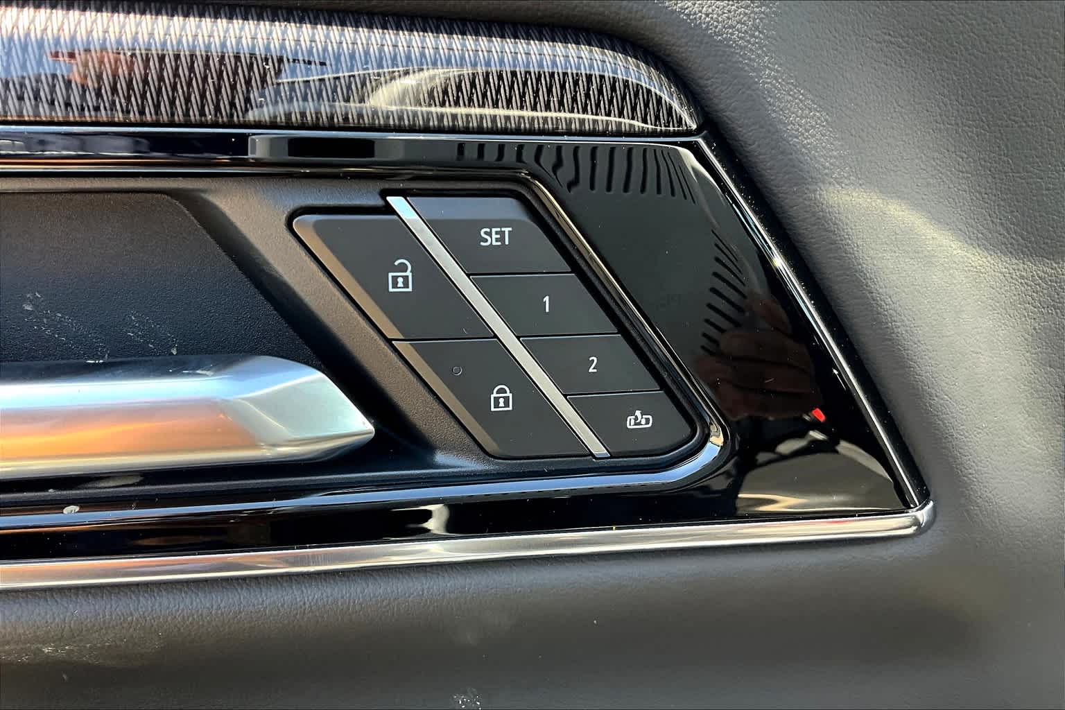 2025 Gmc Yukon photo 13