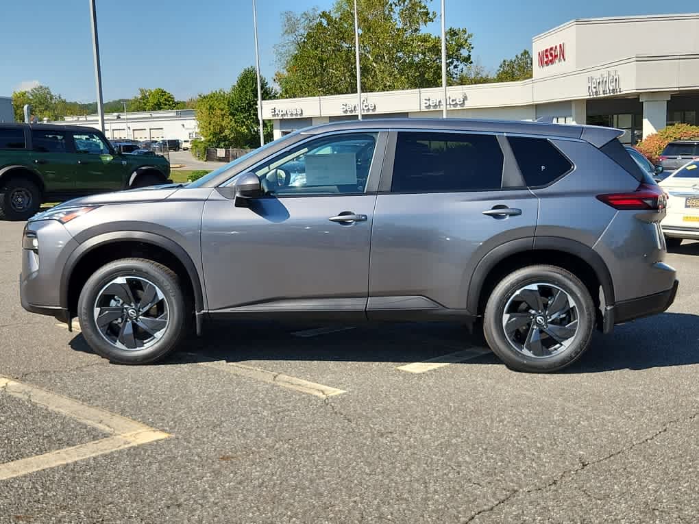 2026 Nissan Rogue SV photo 3