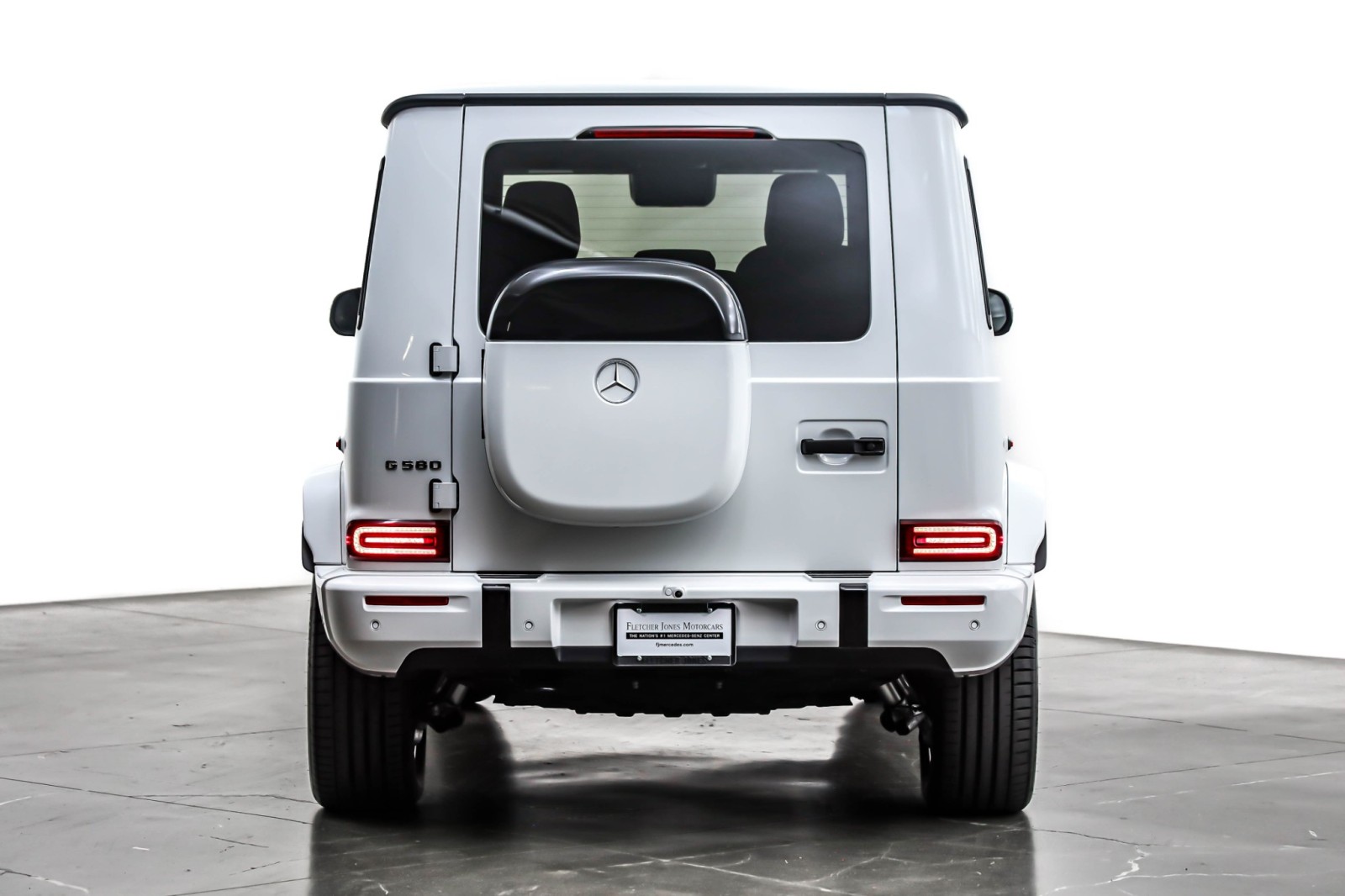 2025 Mercedes Benz G photo 3