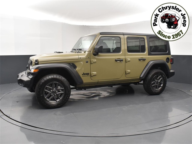 2025 Jeep Wrangler photo 3
