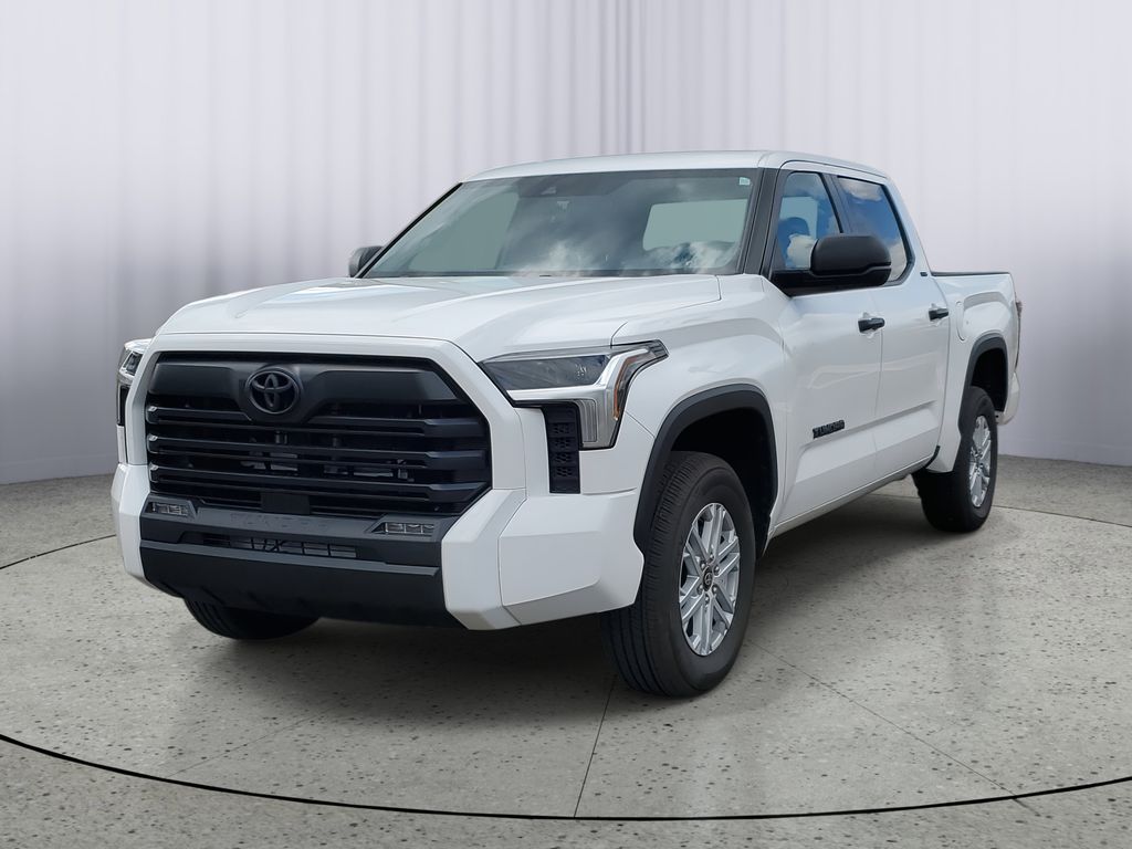 2025 Toyota Tundra SR5 photo 4