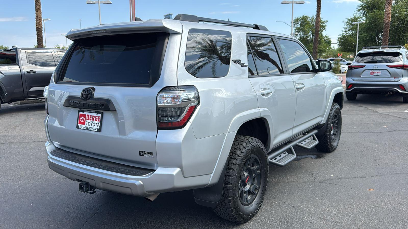 2021 Toyota 4Runner TRD photo 7