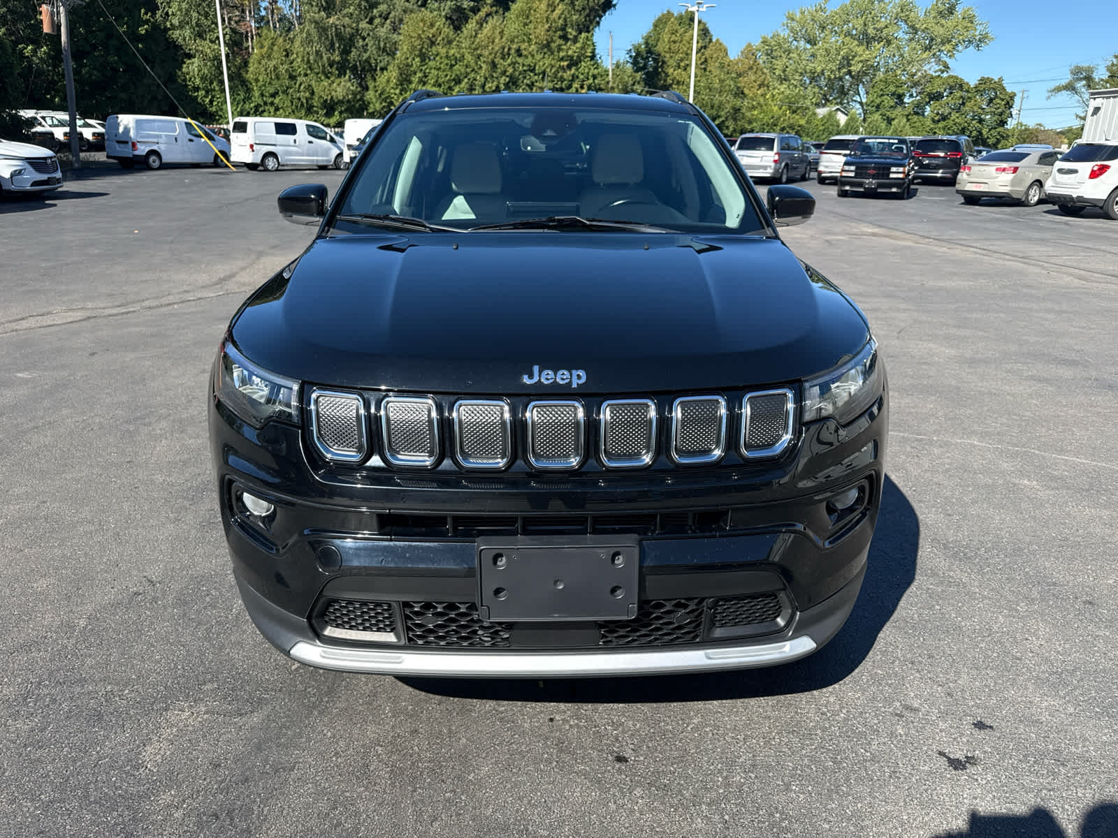 2022 Jeep Compass Limited photo 7
