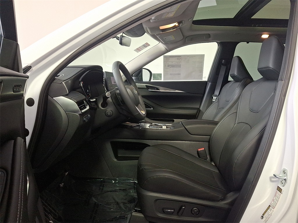 2026 Infiniti QX60 Luxe AWD photo 14