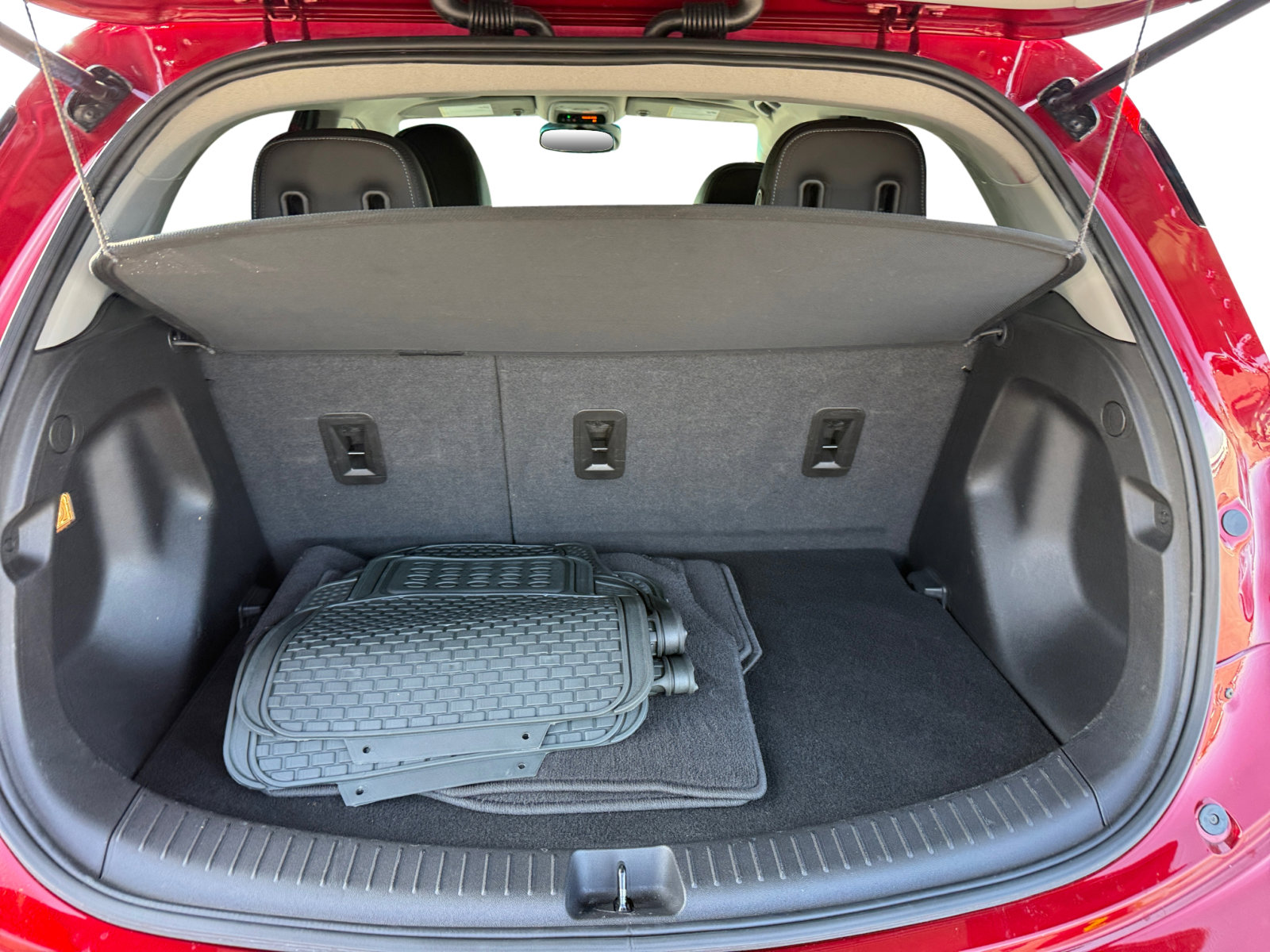 2022 Chevrolet Bolt EV 2LT photo 17
