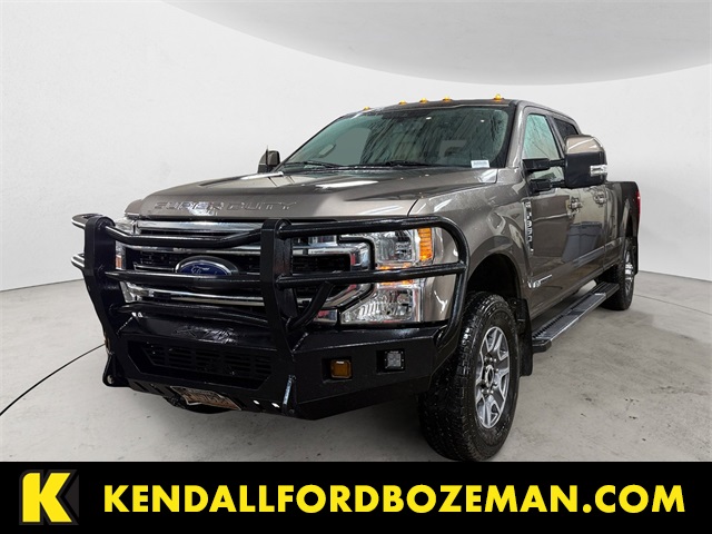 2022 Ford F-350 Super Duty Lariat's photo